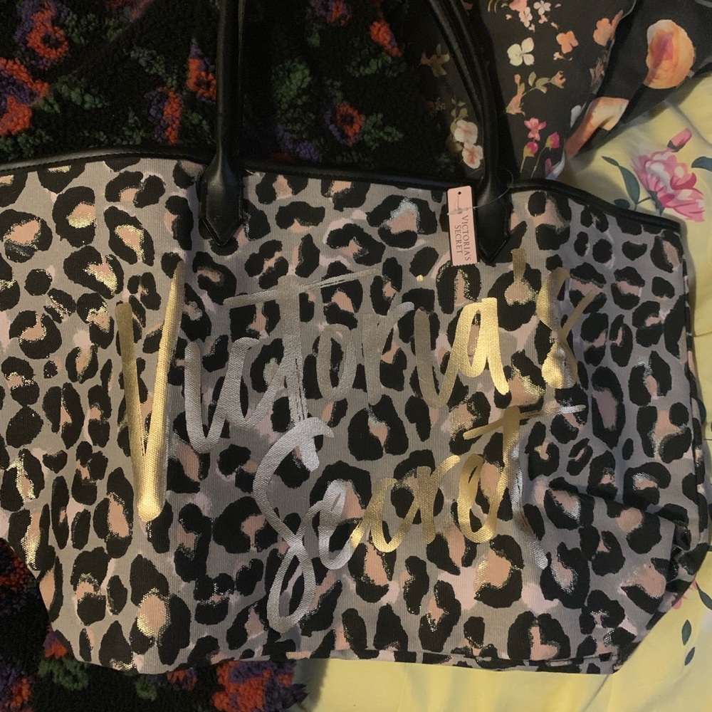 Victoria’s Secret Leopard tote